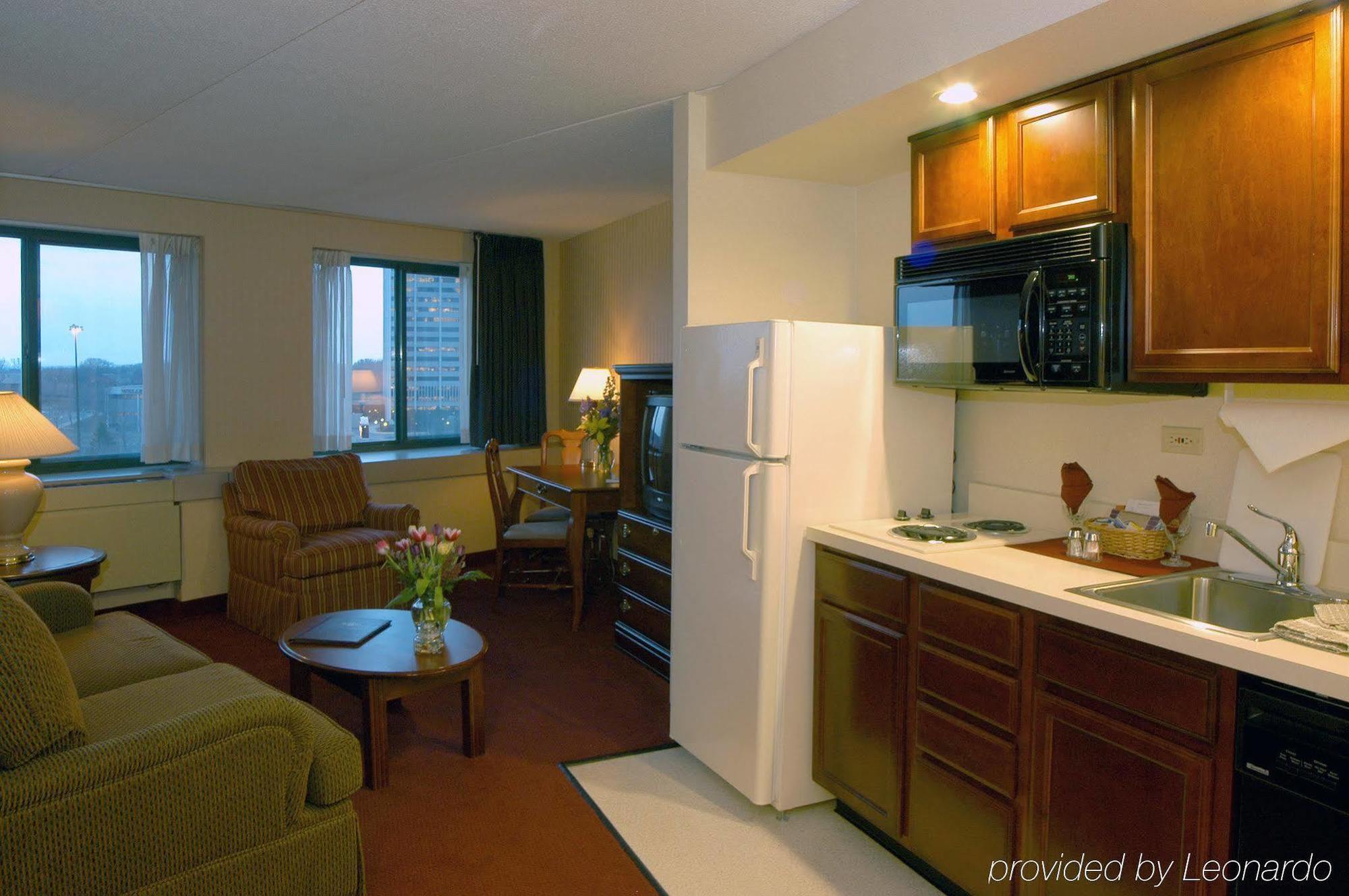 Hotel By Marriott Minneapolis