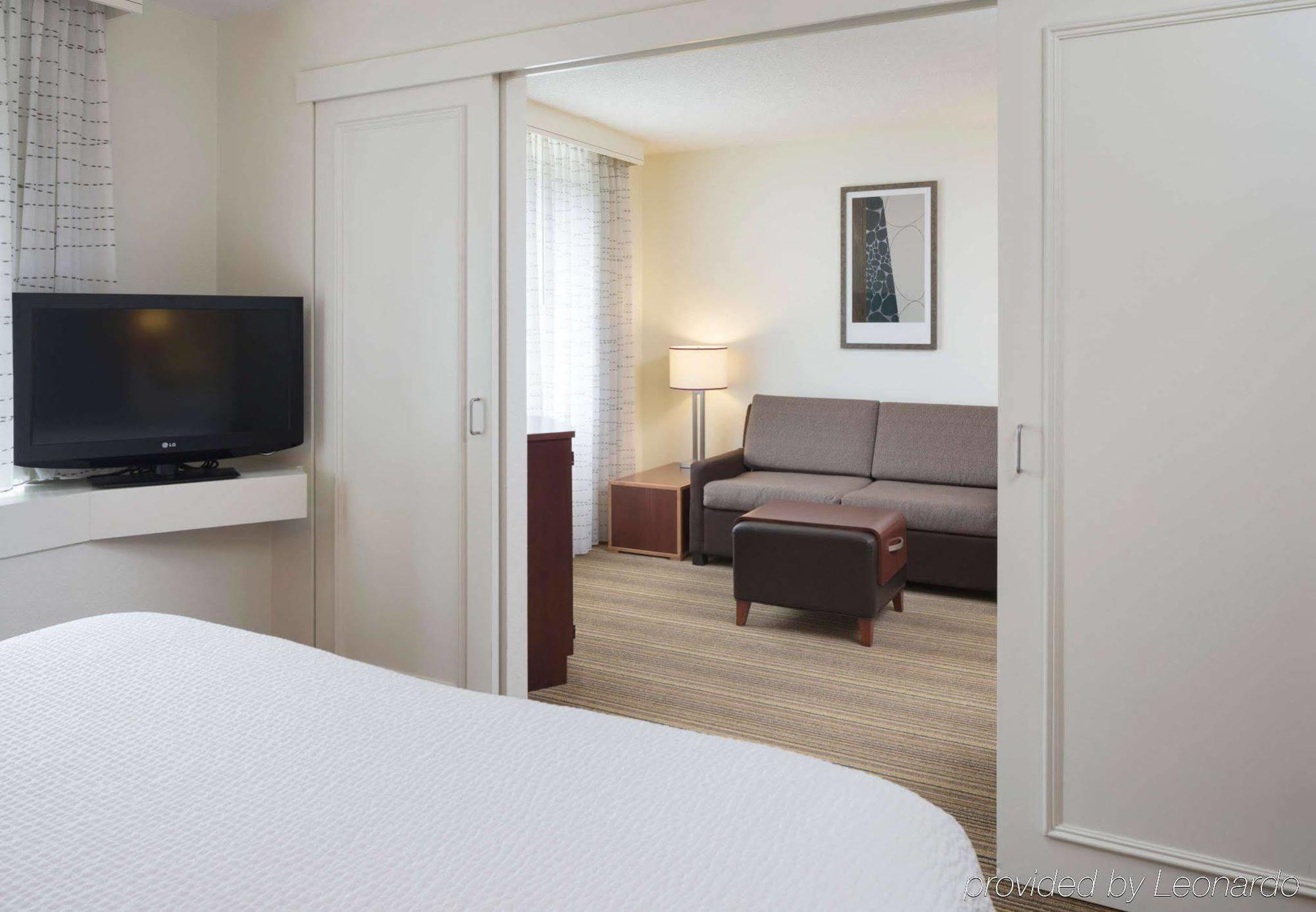 By Marriott Minneapolis Edina